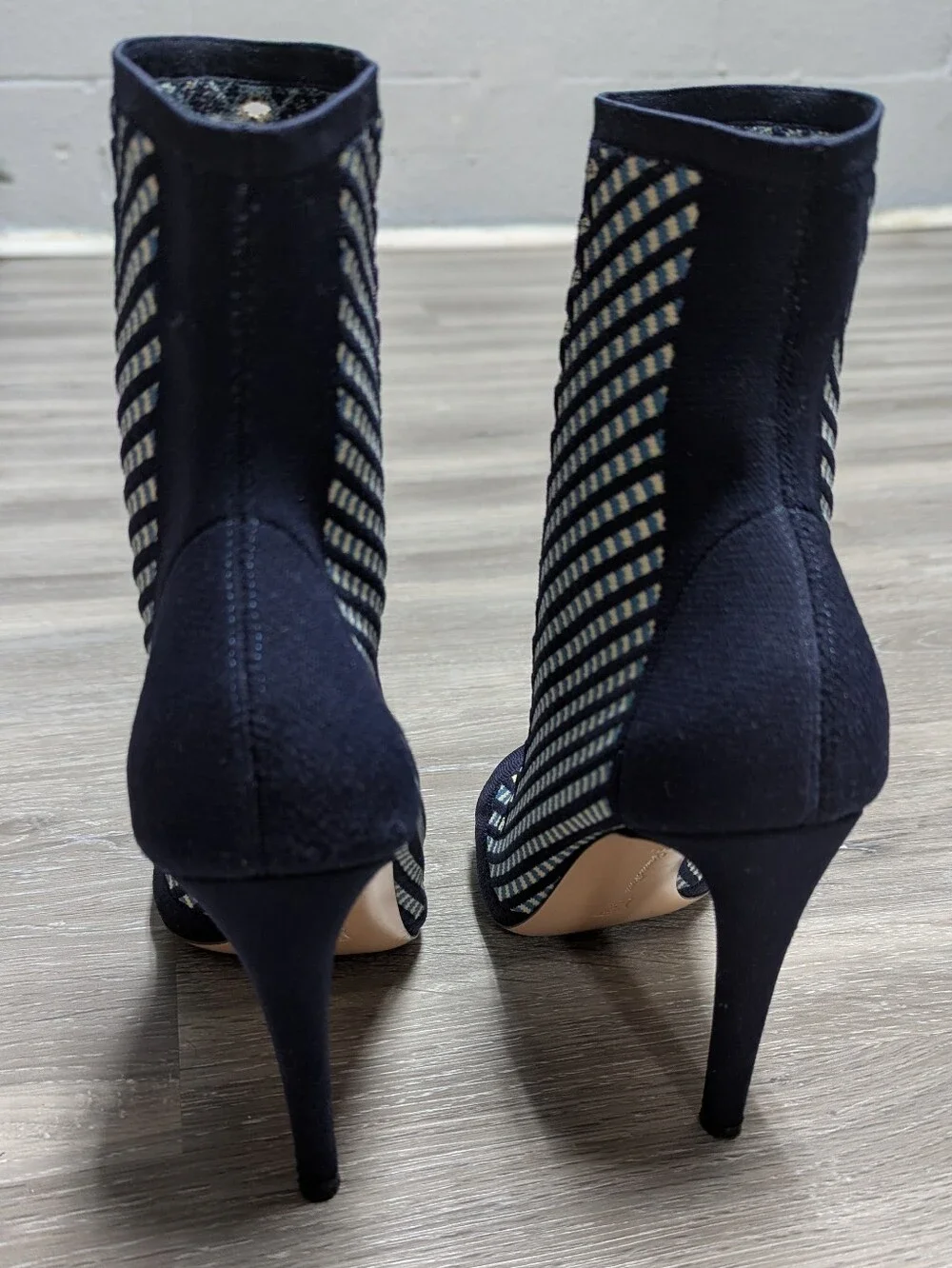 Gianvito Rossi Shoes Size 38.5 Peep Toe Ankle Boot Stretch Knit
